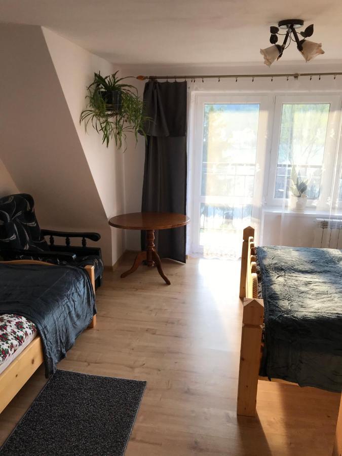 Apartament I Pokoje U Piotra ซโรมอฟแซ นิชแน ภายนอก รูปภาพ